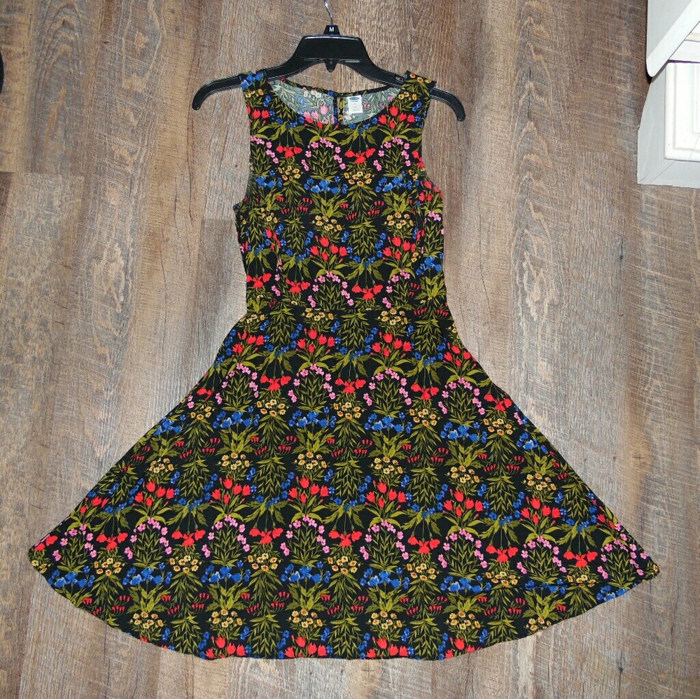 Old Navy Black Floral Dress